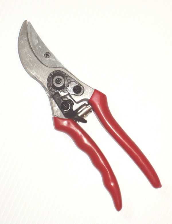 GrowTech CONVENTIONAL HAND PRUNER
